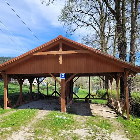 Stary Dom Z Piwnica Villa Krynica Zdroj Exterior photo